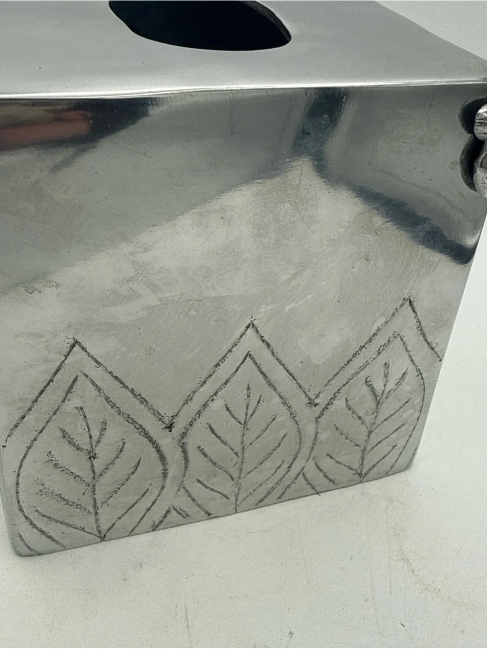 Vintage Paradigm Exclusives India Metal Tissue Box Cover Square Etched Leaf Frog